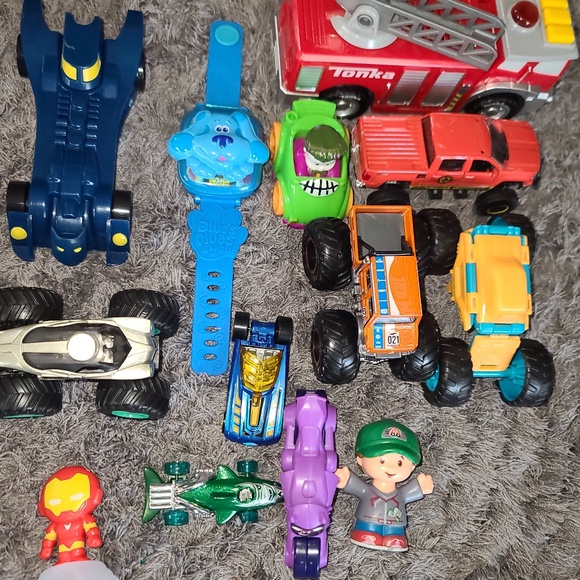 Nice lot of toys Monster Jam, Blues Clues, Tonka and more - Picture 1 of 4